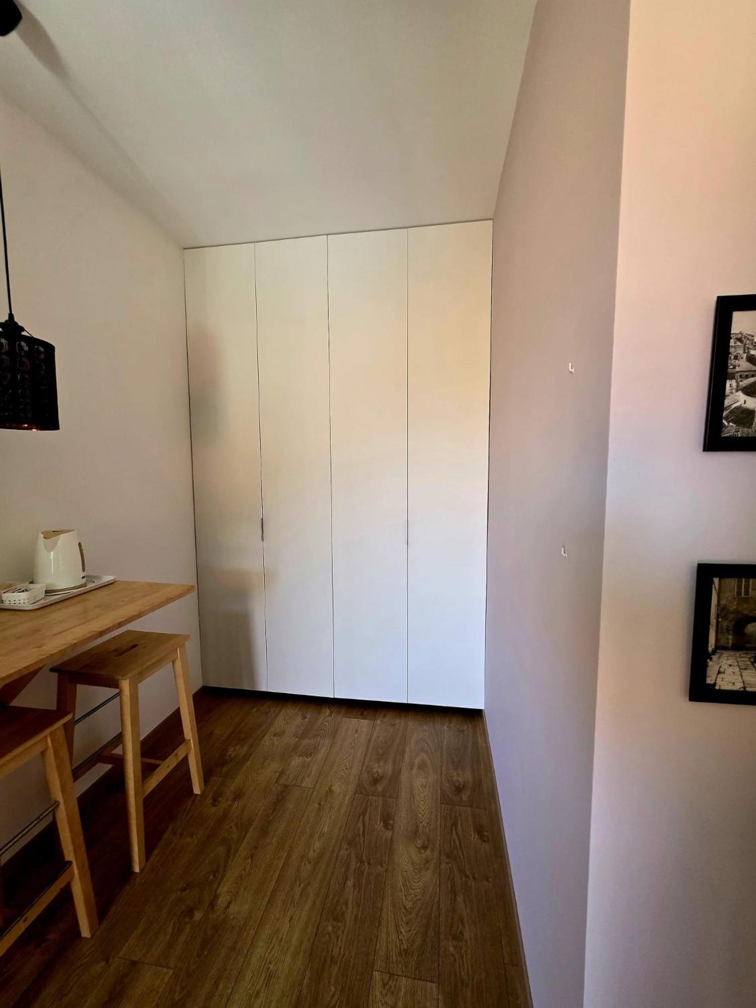 Guverna New City Accommodation Zara Esterno foto